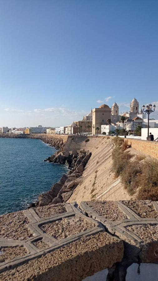 Planeta Cadiz Apartaments מראה חיצוני תמונה