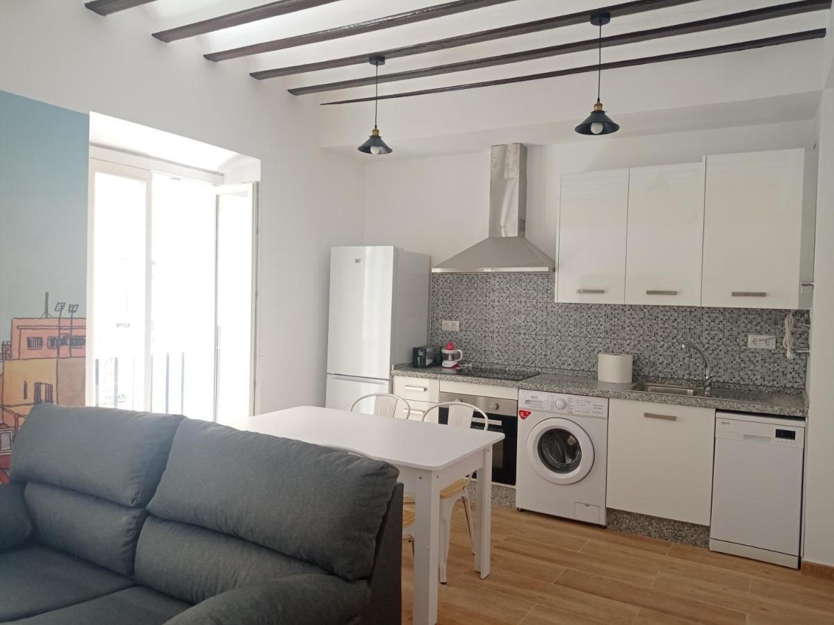 Planeta Cadiz Apartaments מראה חיצוני תמונה