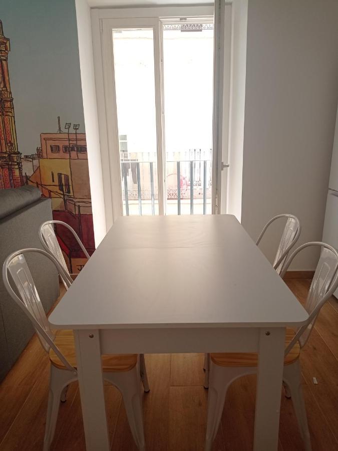 Planeta Cadiz Apartaments מראה חיצוני תמונה