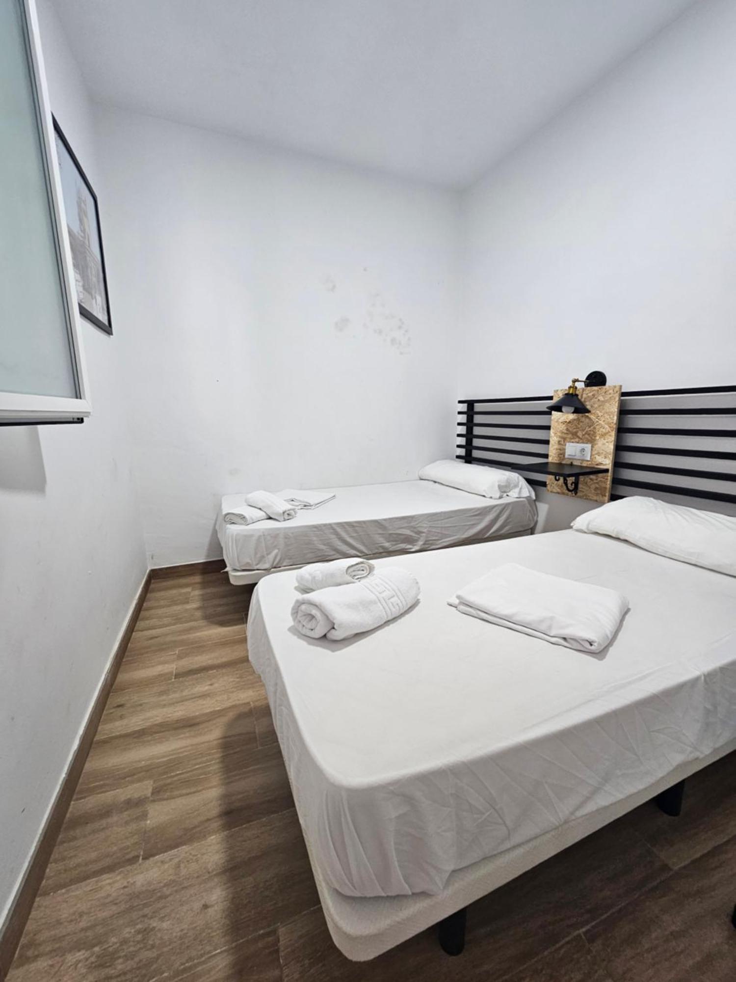Planeta Cadiz Apartaments מראה חיצוני תמונה