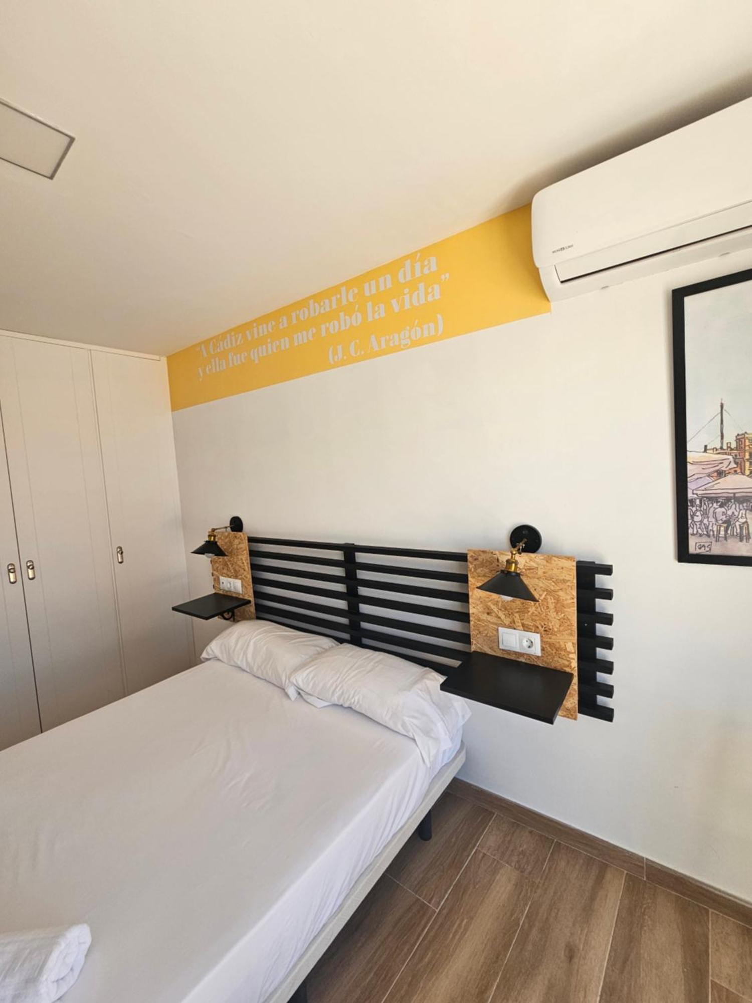 Planeta Cadiz Apartaments מראה חיצוני תמונה