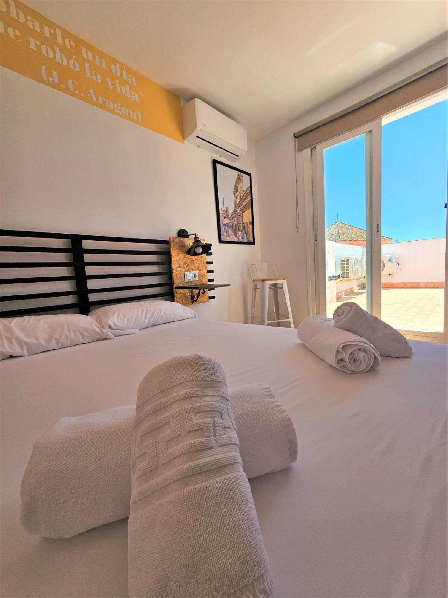 Planeta Cadiz Apartaments מראה חיצוני תמונה